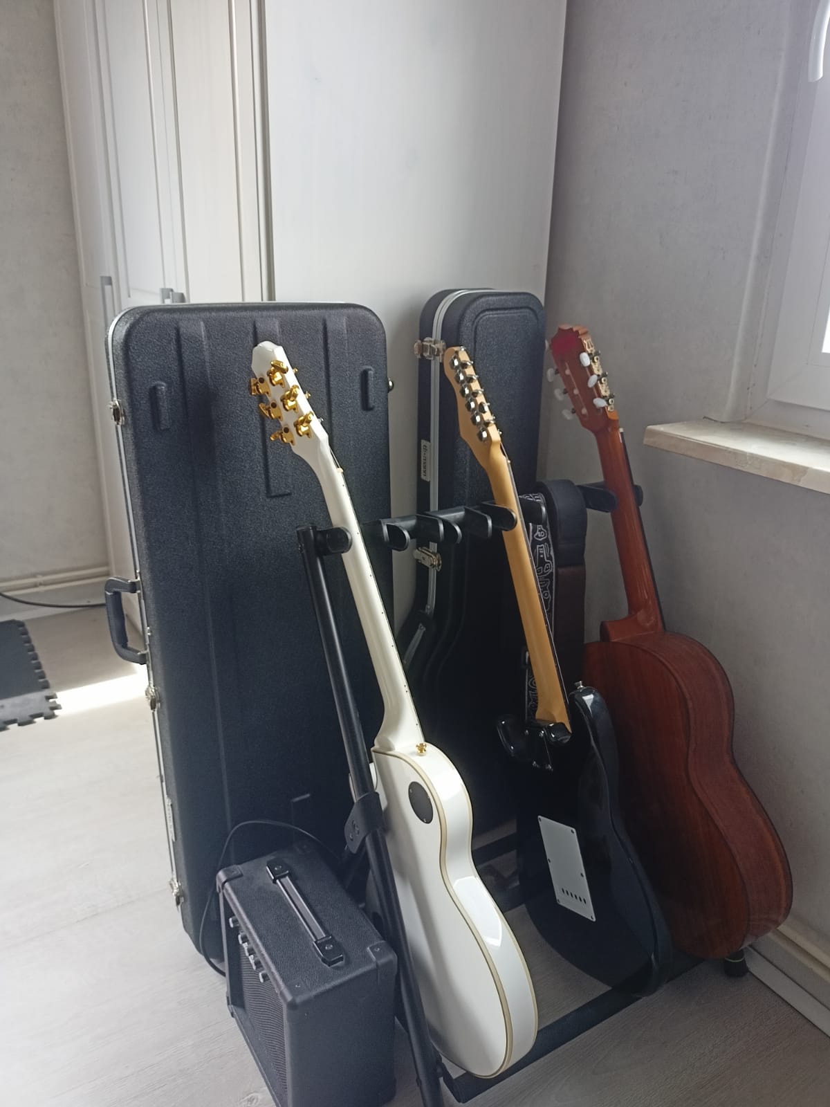 Gitarren.jpg