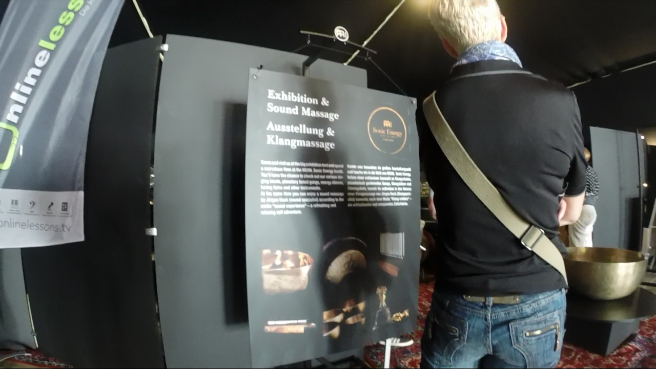 GOPR0334-0715 Ausstellung und Klangmassage.png