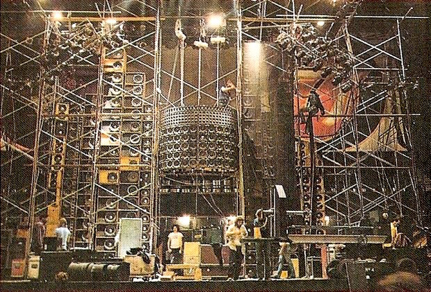 Grateful-Dead-Wall-of-Sound.jpg