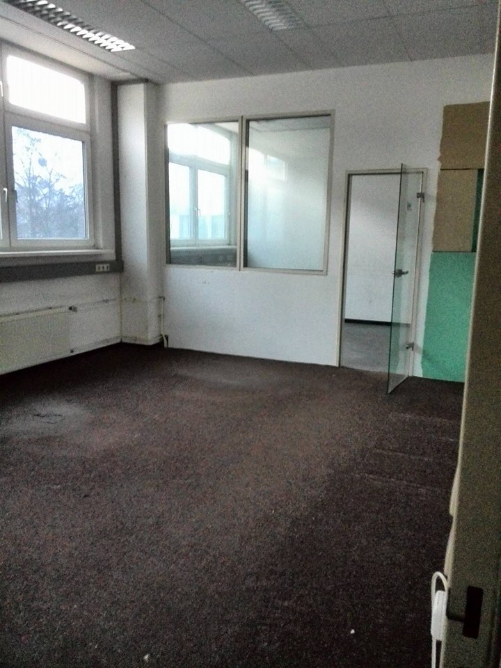 Großer Raum 2.jpg