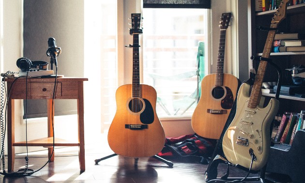 guitar home recording.jpg