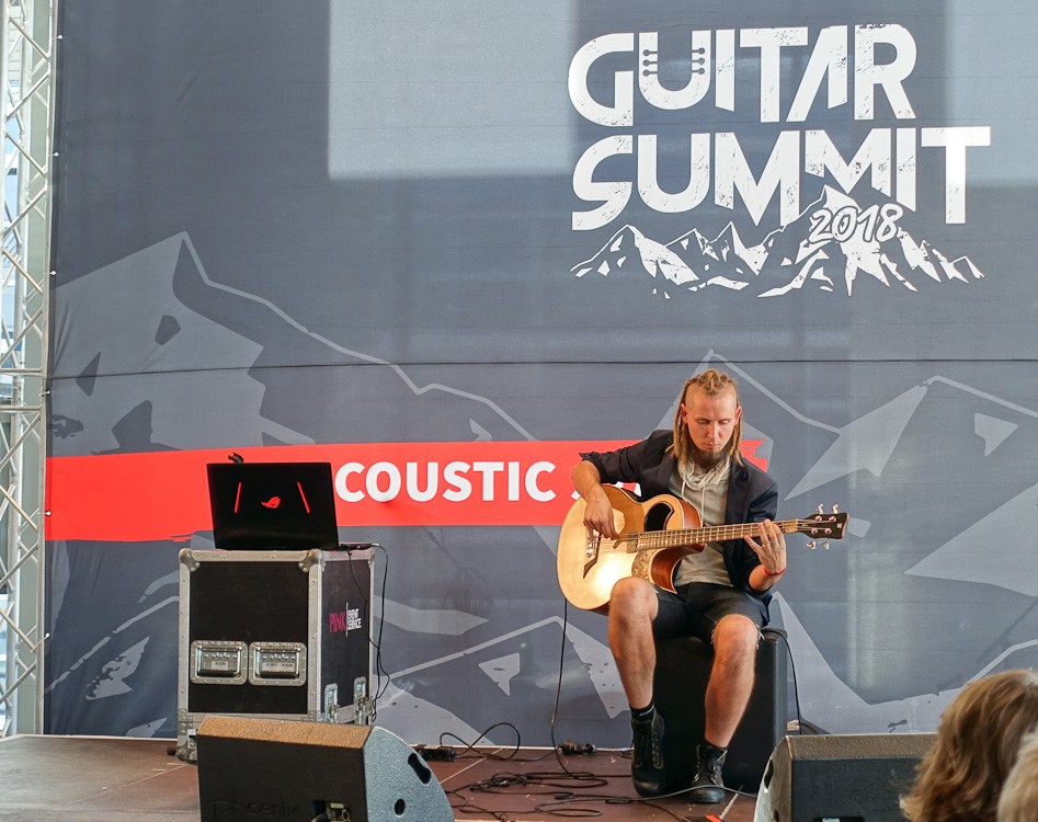 Guitar-Summit-2018-72.jpg