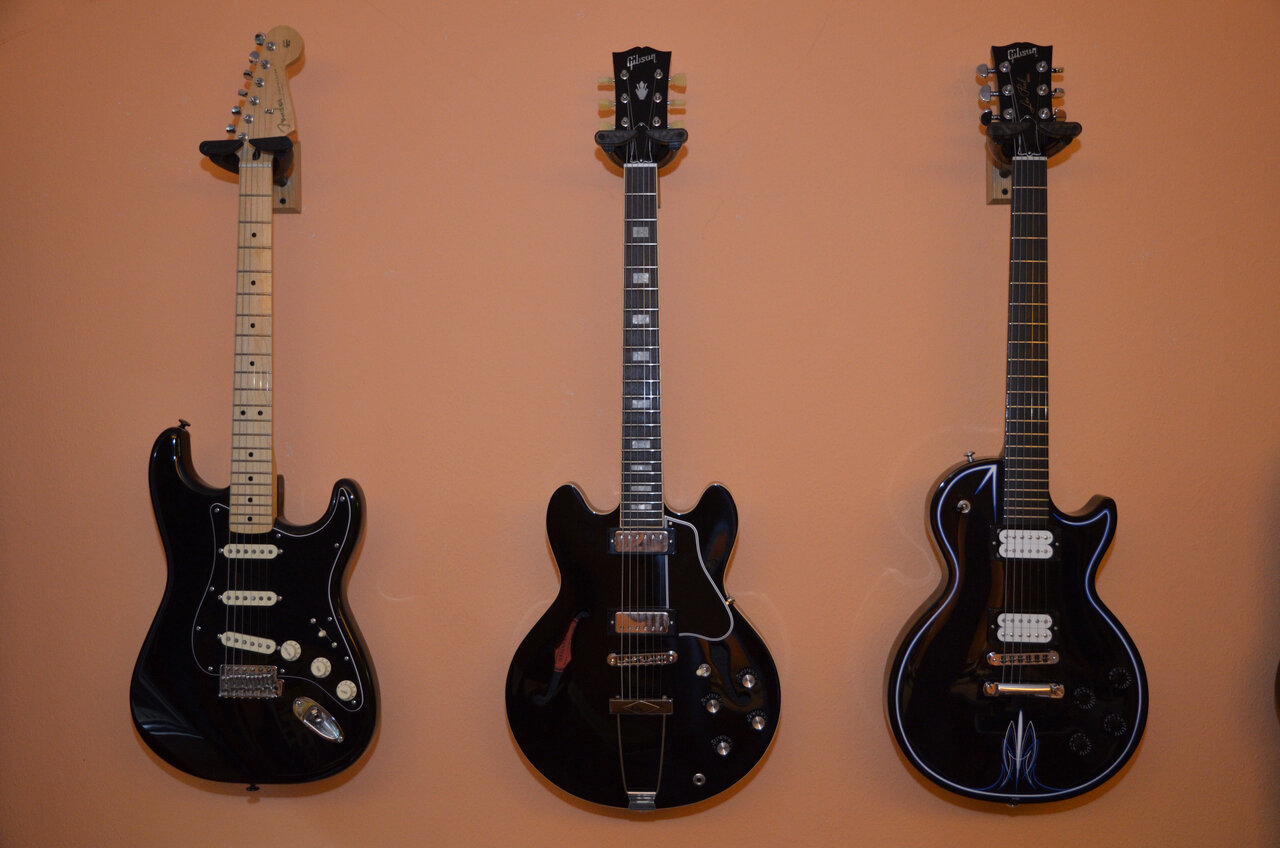 guitars.jpg