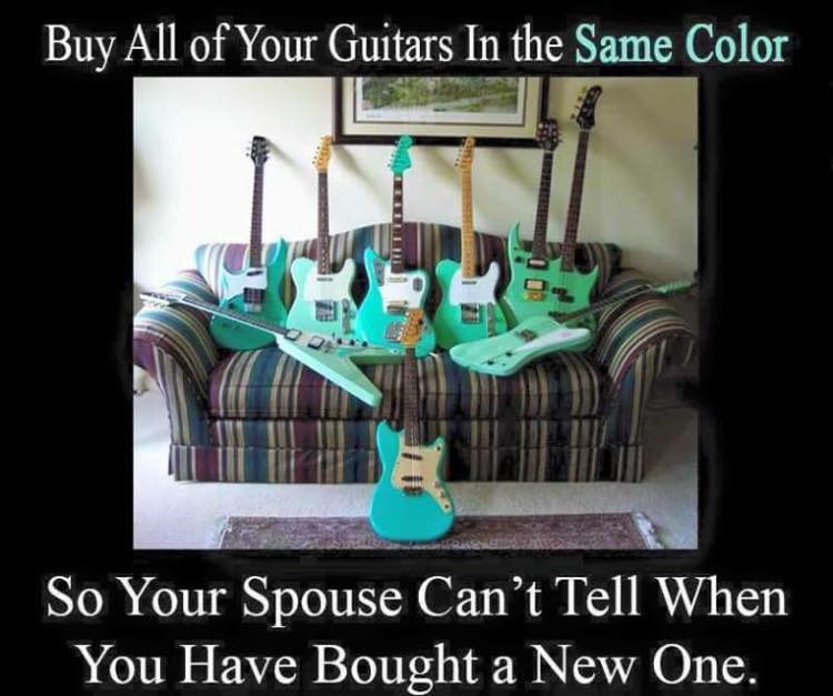 guitars_same_color.jpg