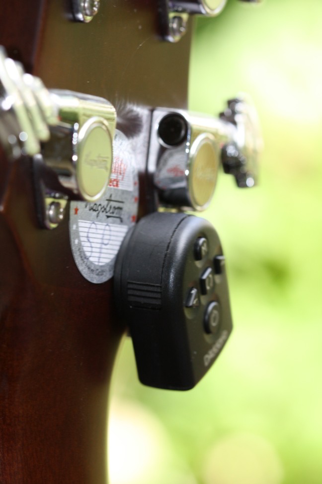 Hagstrom-MicroTuner3.jpg