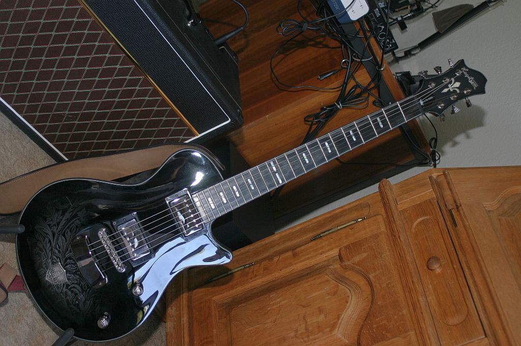 Hagstrom_Ultra_Swede.jpg
