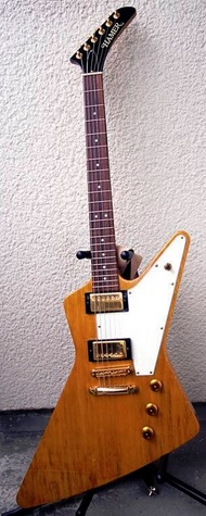 Hamer-Standard-korina.jpg