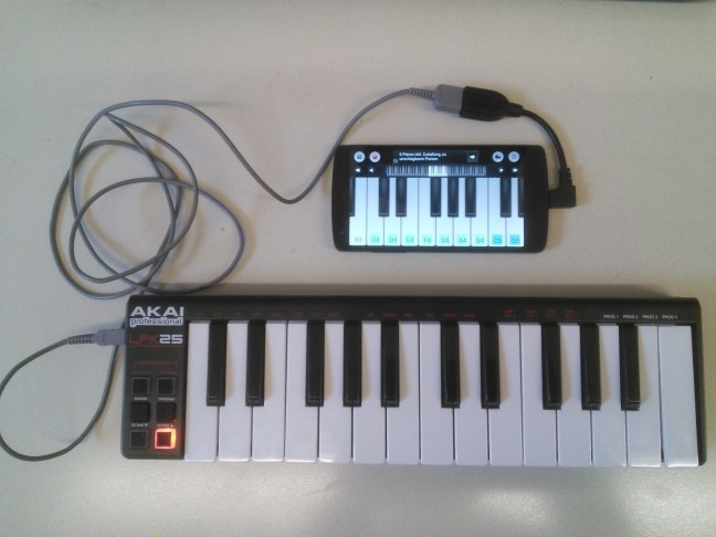 Handy-Piano.jpg