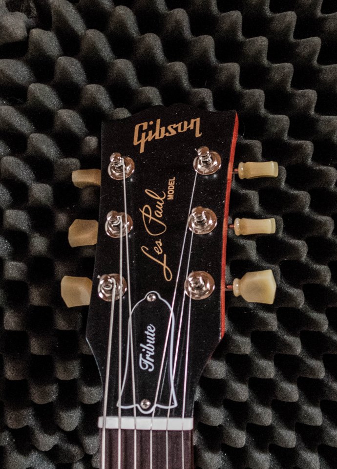 headstock.jpg