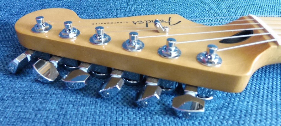 Headstock2.jpg