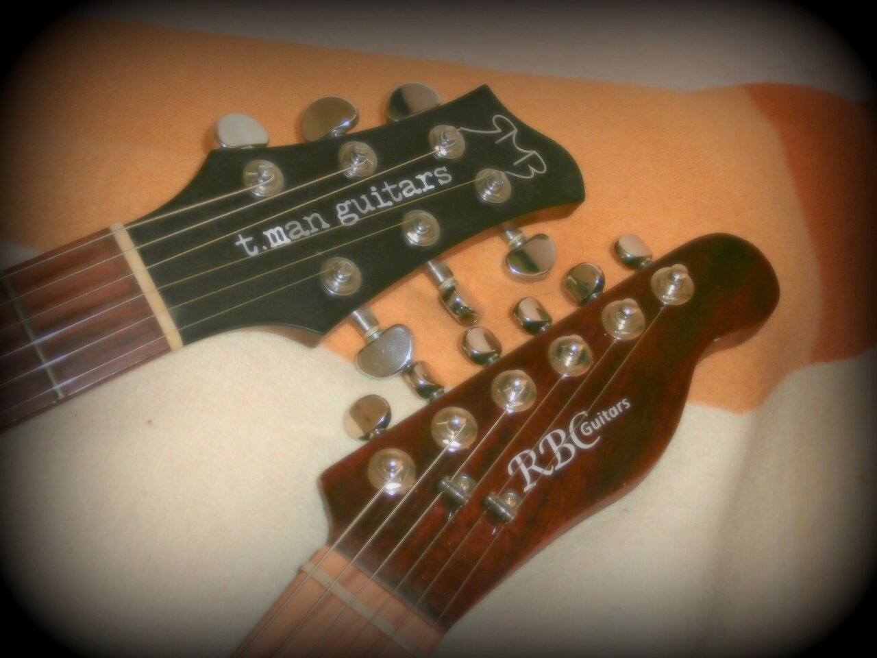 headstocks P5220176.JPG
