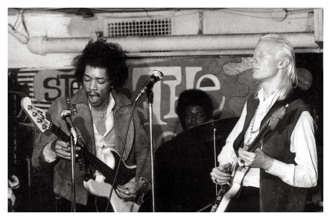 Hendrix(5).jpg