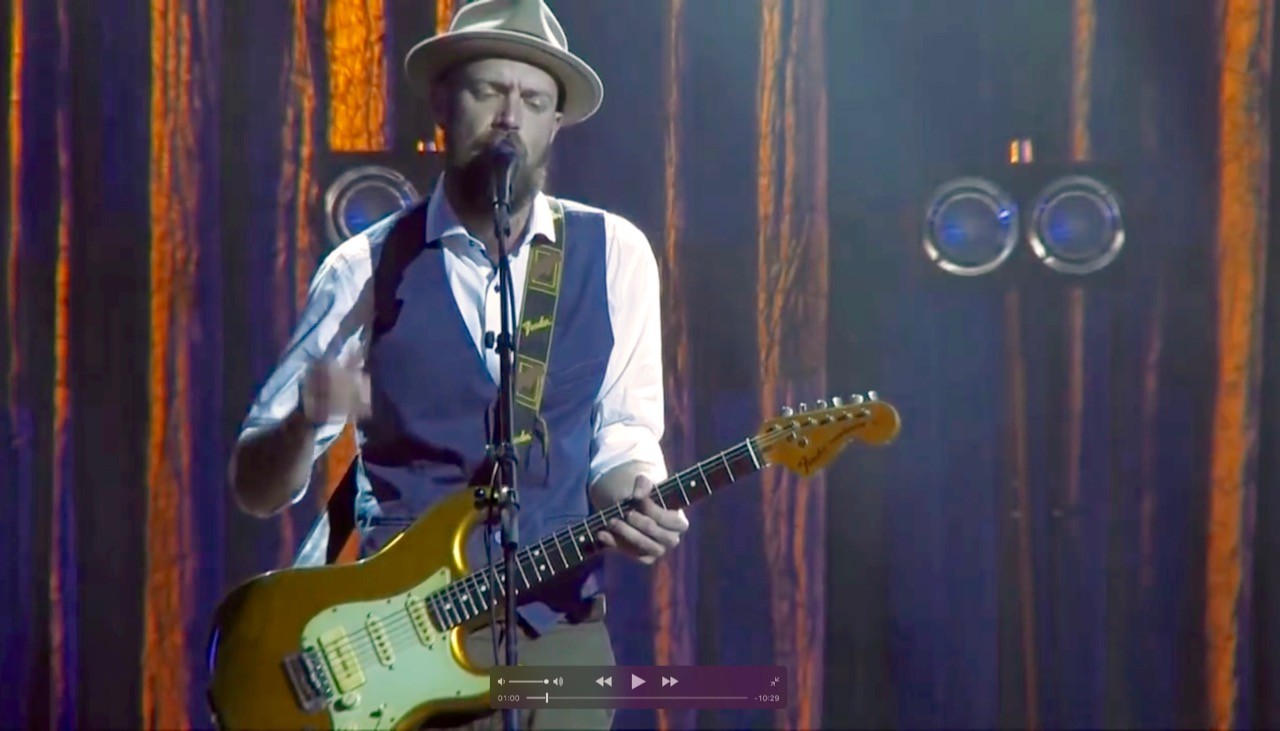 Henrik Freischlader Strat 01.jpg