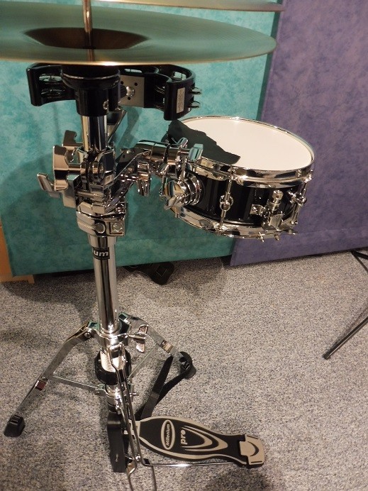 HiHatStandfestMitSnare.jpg