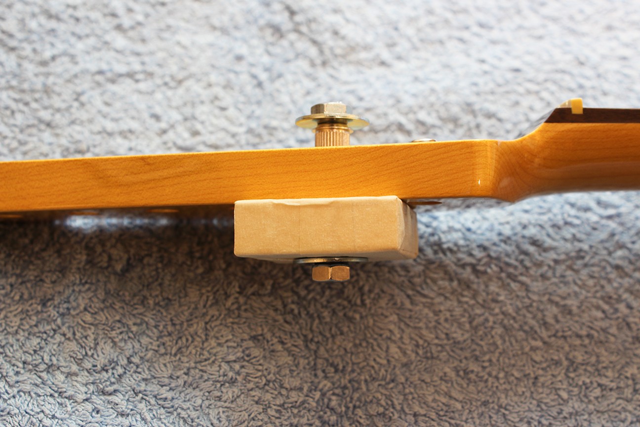 Hilfsmittel_Einbau_Tuner-Huelsen_MB.jpg