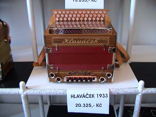 Hlaváček 1933.jpg