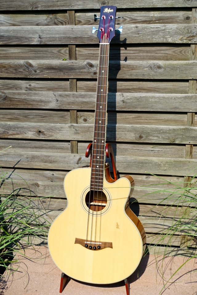 Hoefner-HA-B03-3.jpg
