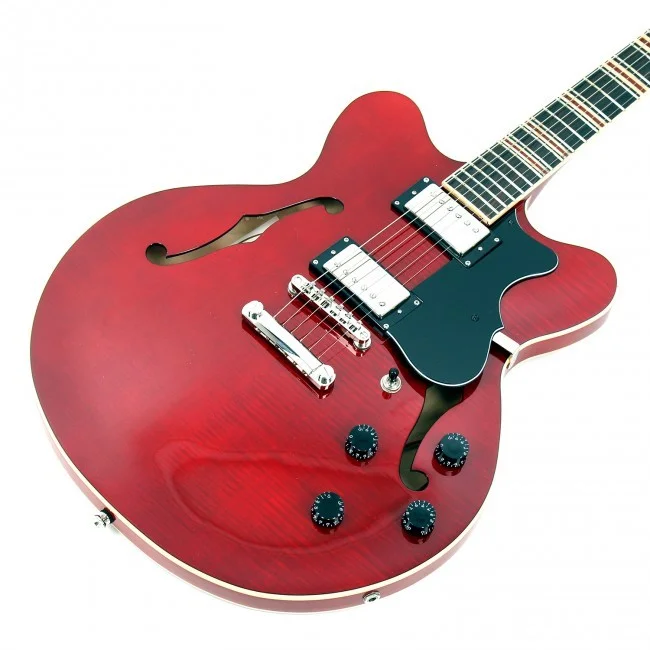 Höfner Verythin CT 05.jpg