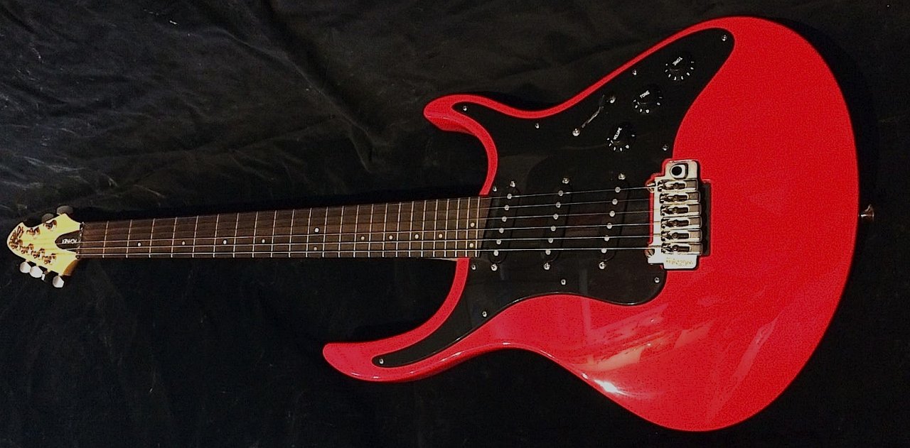 Hohner Revelation pre (no serial, no ATN, no Entwhistles, no roller nut).jpg