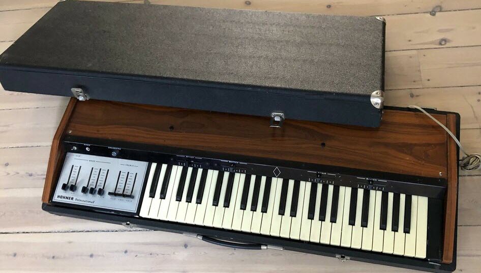 HohnerStringsLast.jpg