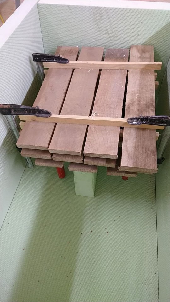 Holz-Jenna.jpg