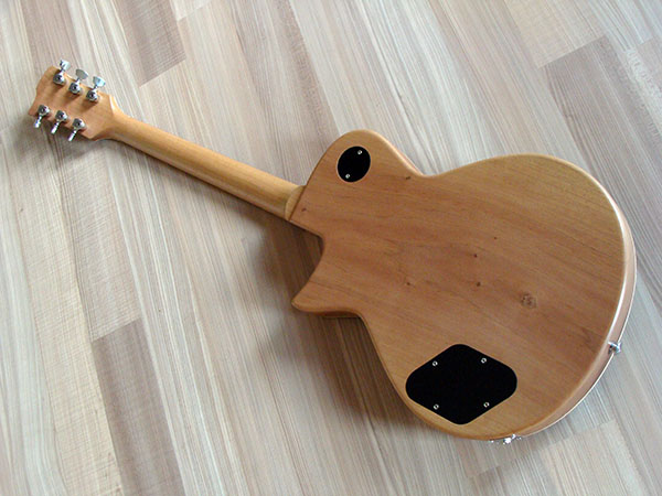 holz.jpg