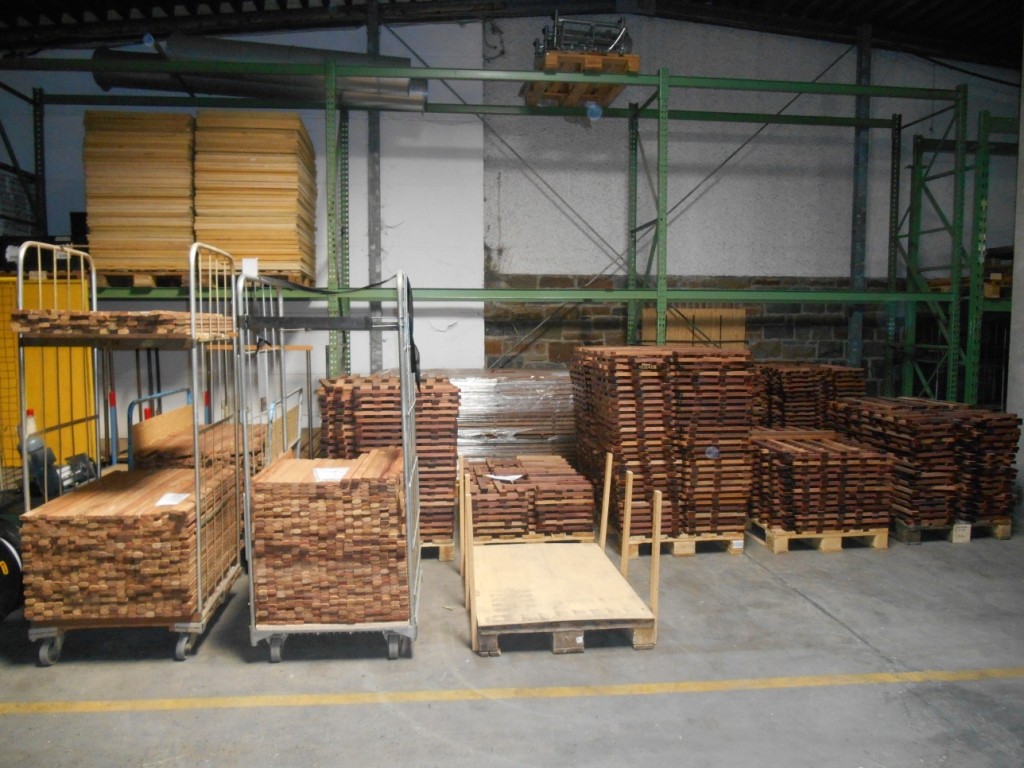 Holzlager 1.jpg