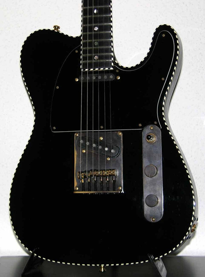 Hoyer Black Lady 11 b.jpg