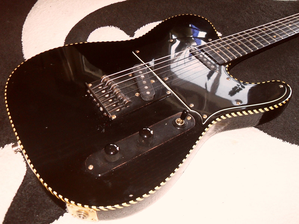 Hoyer Black Lady 46493 a.jpg