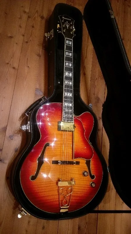 Ibanez Artstar AF 151 AWB 07.jpg