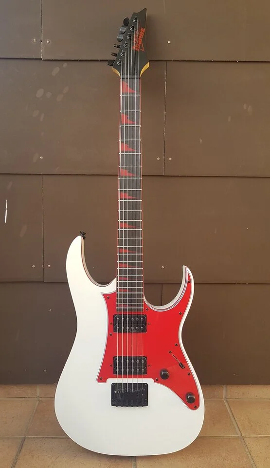 Ibanez GRG131 DX 02_K.jpg