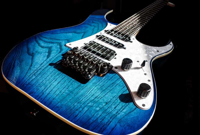 Ibanez Limited blkl.jpg