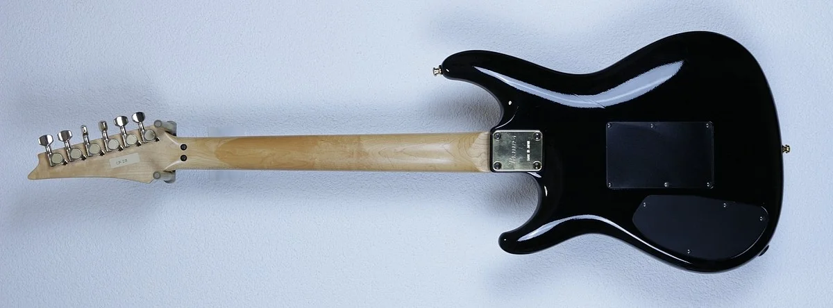 Ibanez_540R-CF23_1988_R.jpg
