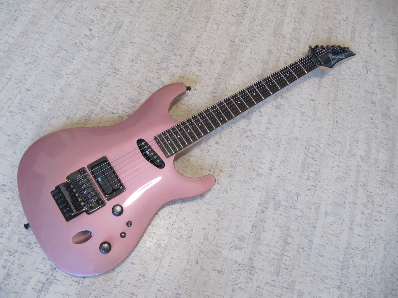 Ibanez_540S-SHHP_1988_01.jpg