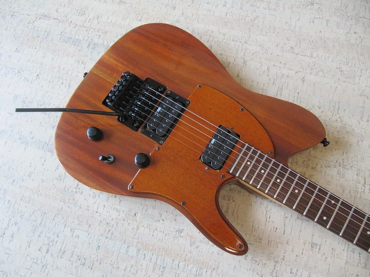 Ibanez_580BMH_1987_06.jpg