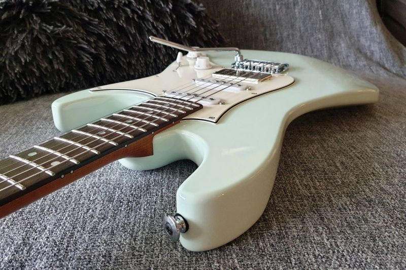 Ibanez_Engl_005_800px.jpg