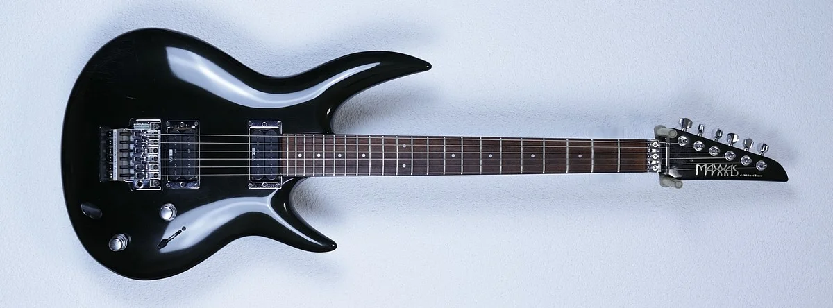 Ibanez_MX2BP_1987_F.webp