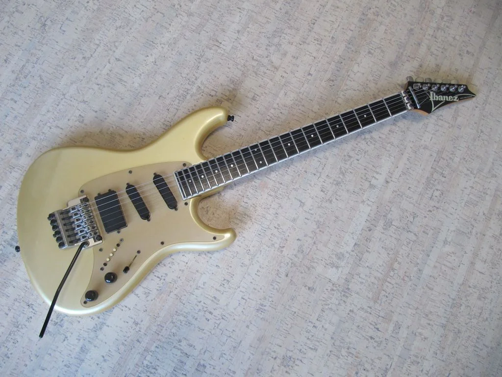 Ibanez_PL1770GP_1985_01.jpg