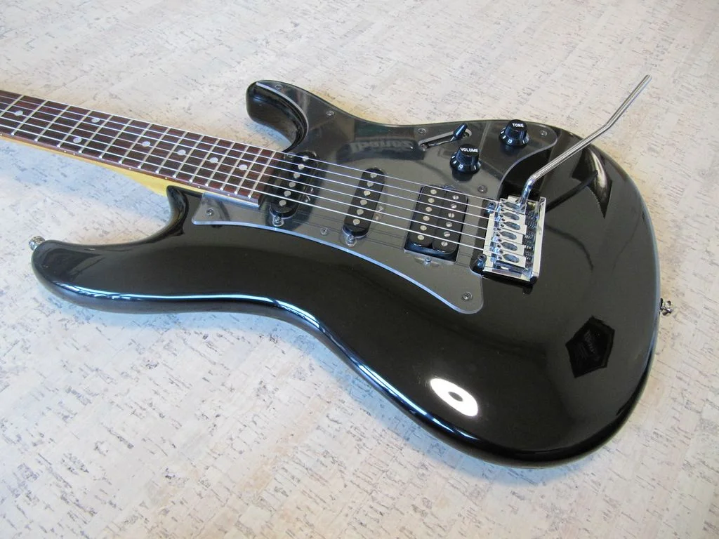 Ibanez_R334BK_1993_08.jpg