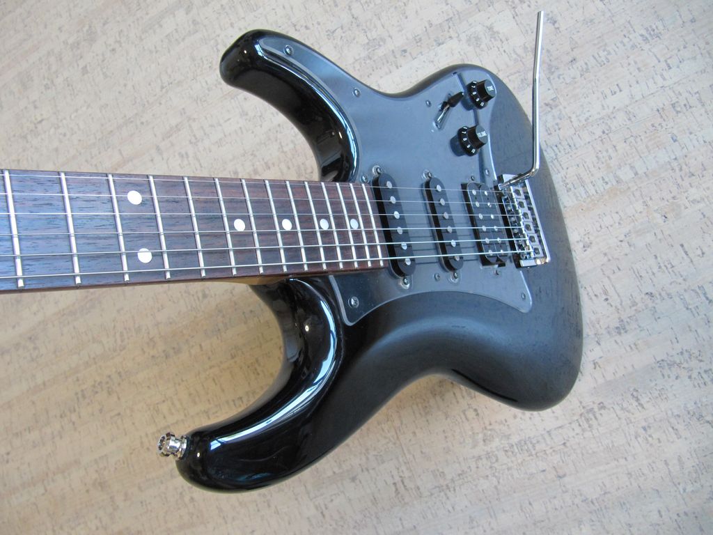 Ibanez_R334BK_1993_12.jpg