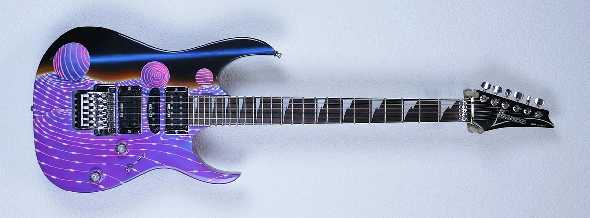 Ibanez_RG770-TRON_2015_F.jpg
