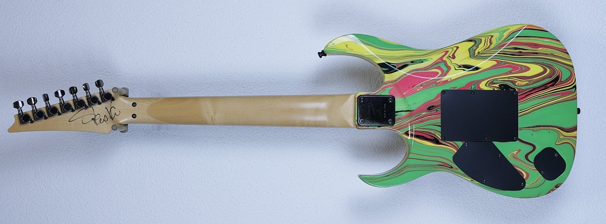 Ibanez_UV77MC_1990_R.jpg