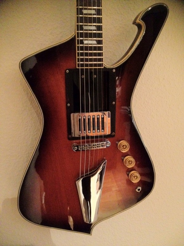 ibanezic210sl.jpg