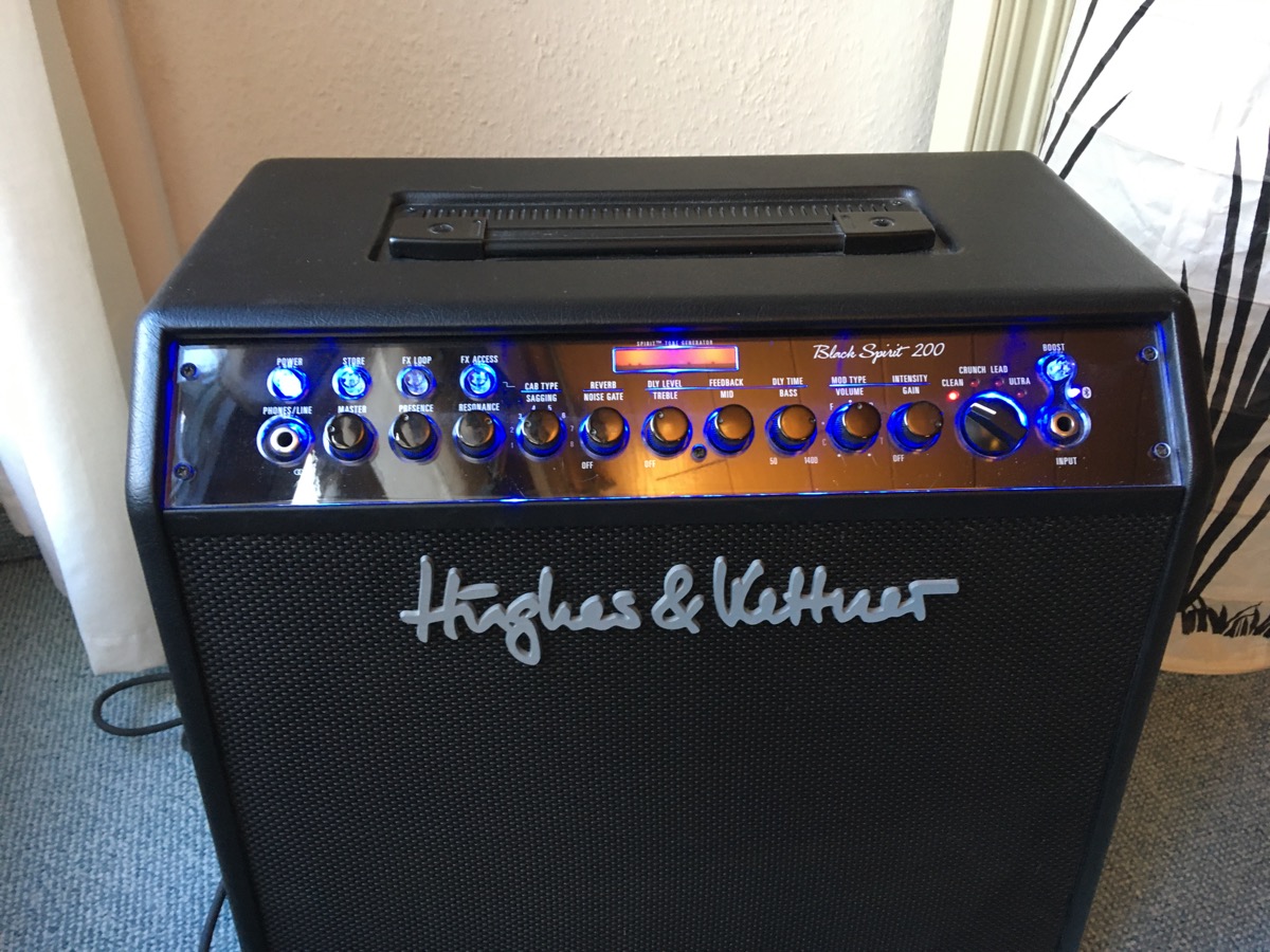 Hughes Kettner Black Spirit 200 Combo inkl. Midi Fussleiste Flohmarkt Musiker Board