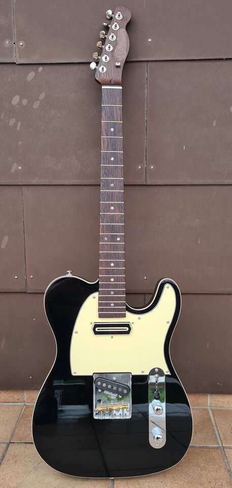 J&D Telecaster CC black 02_K_Test.jpg