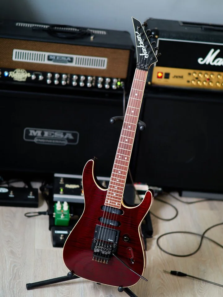 Jackson Soloist Archtop SMALL.webp