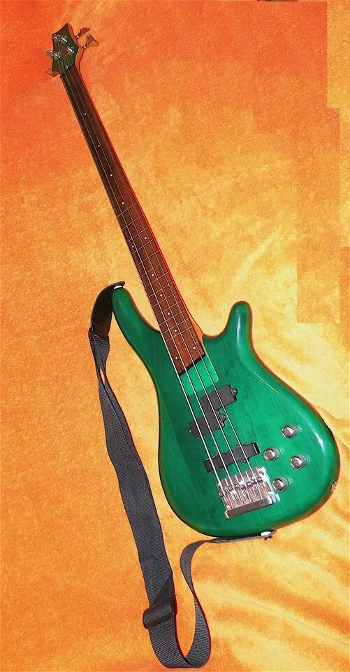 Ken Rose Fretless Green.webp