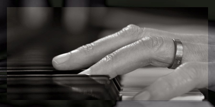 Klavier_Fingerhaltung_6.JPG