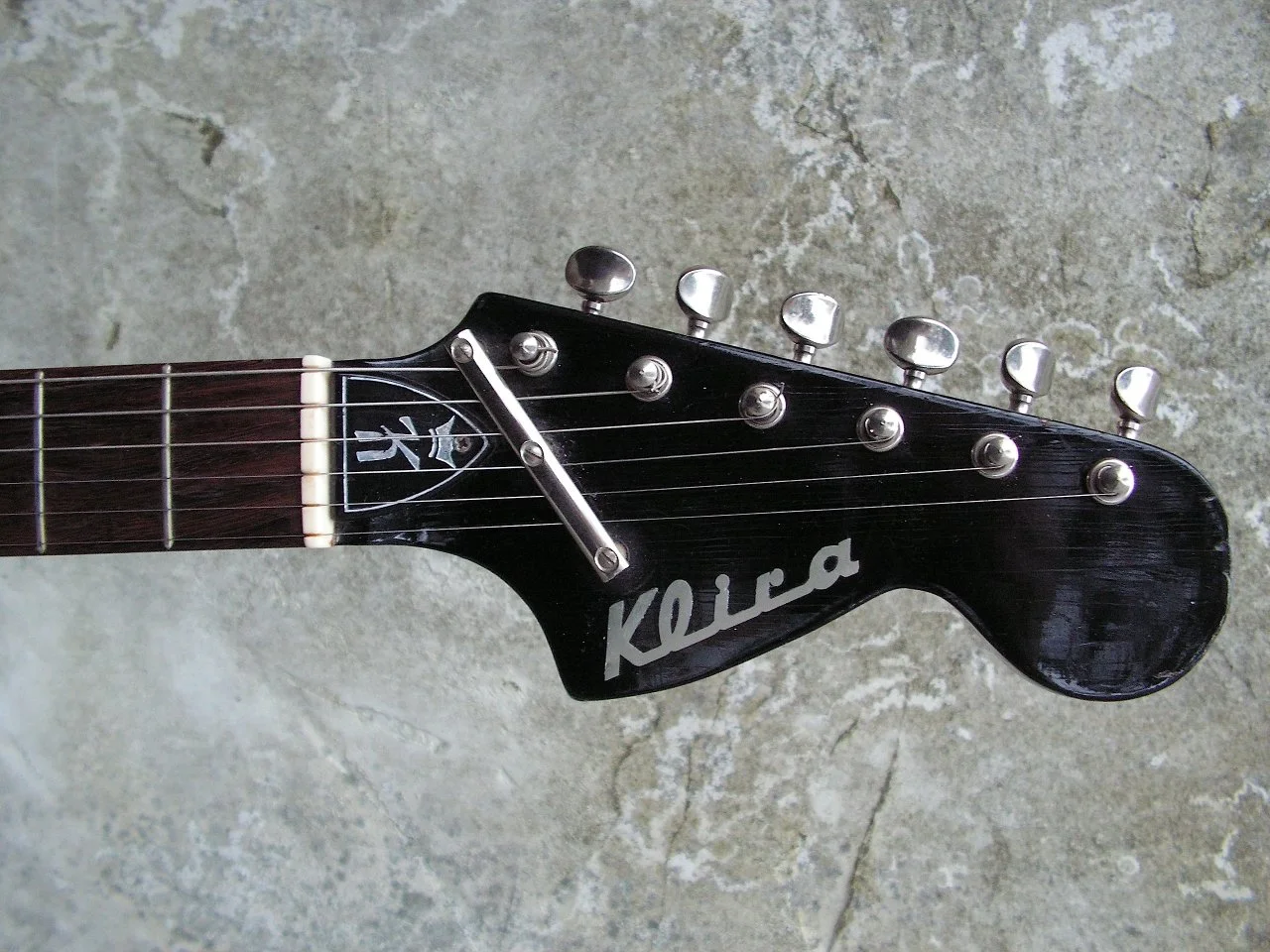 Klira Kentucky 1967 head front.jpg