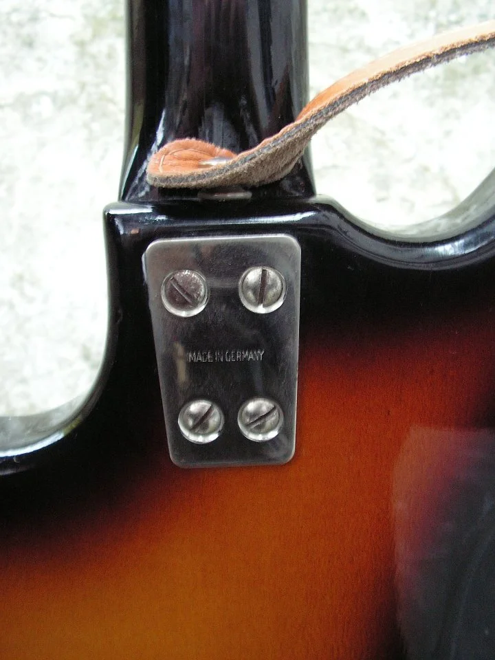 Klira Kentucky 1967 neck plate.jpg